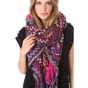 Missoni Ruffle Fringe Scarf